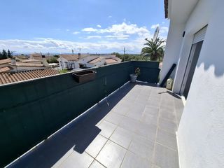 Xalet a Nord. Casa en mas bosca