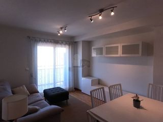 Location Appartement en Avinguda de fran�a 48. Piso con garaje y zonas comunes en avenida francia