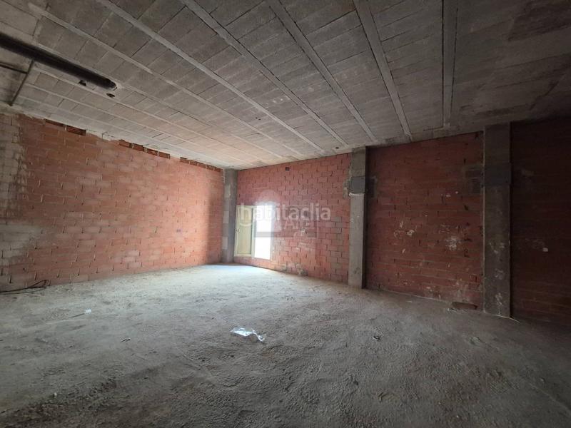 Foto 1037da90-0598-41df-b442-645c69cb1657. Lloguer local comercial a carrer luis vives 4 a Pobla de Farnals Pobla de Farnals (la)