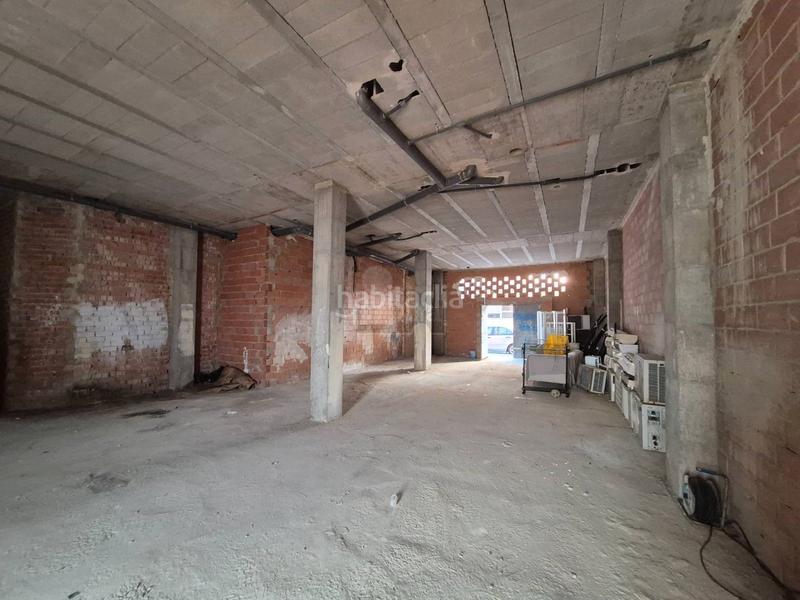 Foto a3b1dc95-e27a-4411-ac40-e9e657ff5676. Lloguer local comercial a carrer luis vives 4 a Pobla de Farnals Pobla de Farnals (la)