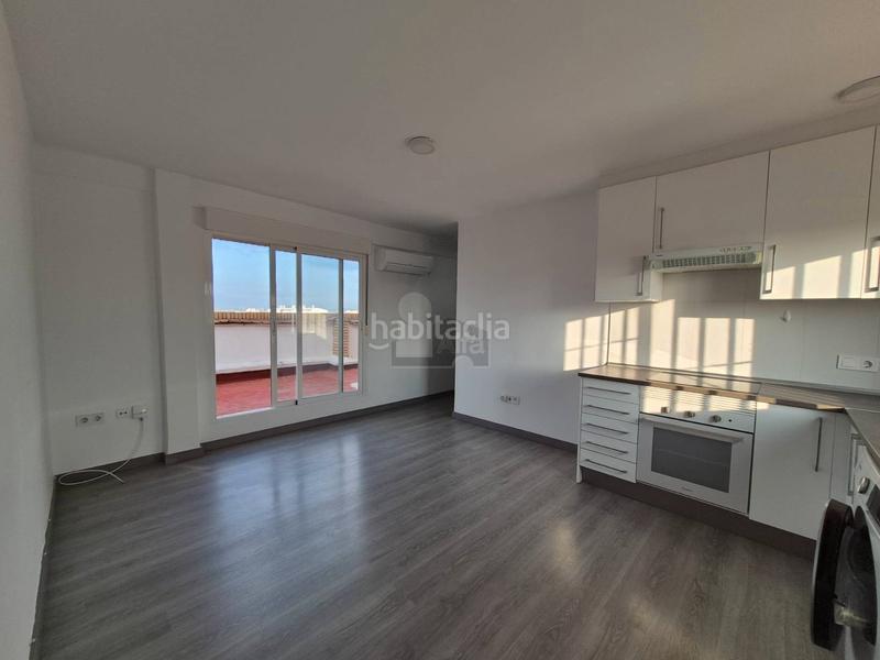 Foto fe0cd22b-e3de-479e-82eb-55d50394dc5e. Affitto attico in avinguda dels tamarindes 4 in Nou Campanar Valencia