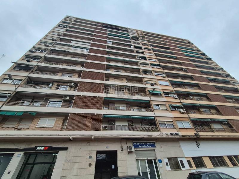 Foto 4f95c1e0-dcbe-4157-a6fc-69da1f6808fb. Location attique dans avinguda dels tamarindes 4 dans Valencia