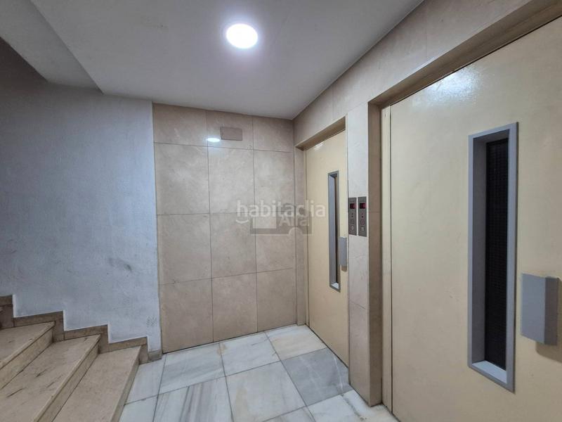 Foto f4adde36-1a1d-4d21-a8a5-76e7a27ac415. Location attique dans avinguda dels tamarindes 4 dans Valencia