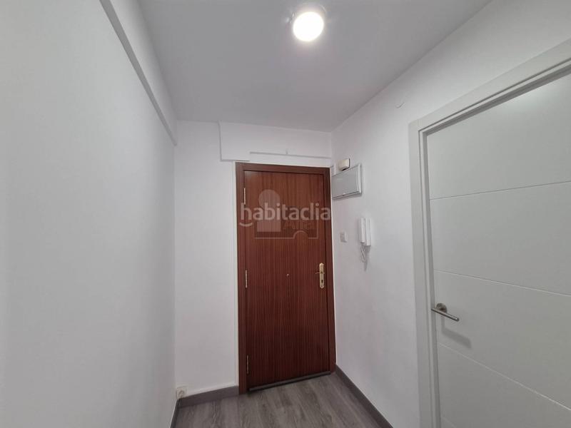 Foto 10e214e6-4d45-4256-b47b-43a6725b4673. Rent penthouse in avinguda dels tamarindes 4 in Nou Campanar Valencia