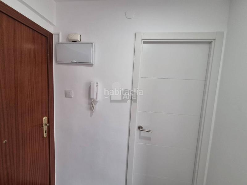 Foto 248a8f81-ed87-4daa-bc08-0fb020e3cd67. Rent penthouse in avinguda dels tamarindes 4 in Nou Campanar Valencia