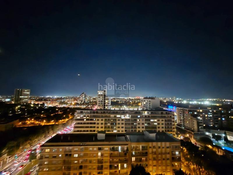 Foto 9e62c91d-df40-49bf-bfdf-d275d920d9fc. Rent penthouse in avinguda dels tamarindes 4 in Nou Campanar Valencia