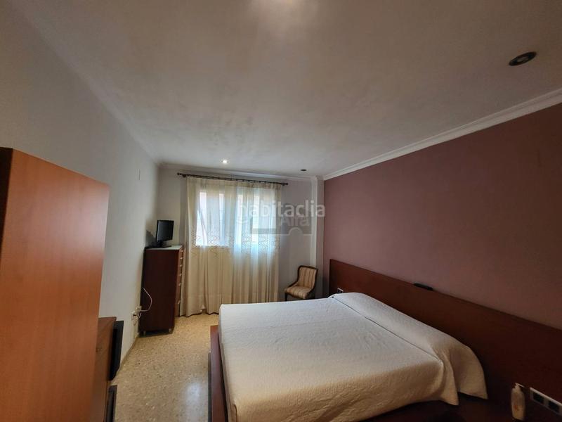 Foto 1432c81c-ffd2-40e0-8182-56b79e0e365d. Flat with heating parking in Aldaia