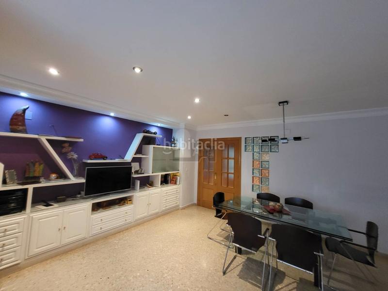 Foto 9b80b761-64ca-42c9-a95e-0c3aca43abaa. Flat with heating parking in Aldaia