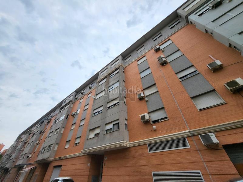 Foto e7d1d607-0c68-4ca1-9d0d-e55ed97475ca. Flat with heating parking in Aldaia