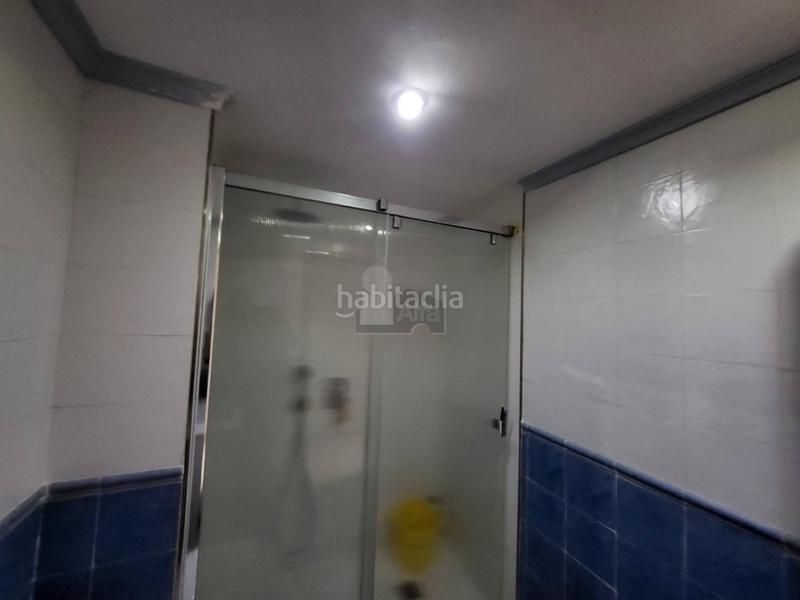 Foto f1132d87-4260-4052-b352-1c1f2218023e. Flat with heating parking in Aldaia