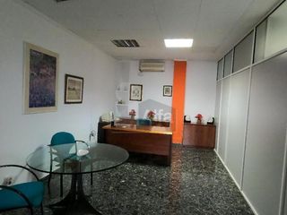 Local Comercial a Favara. Local en patraix