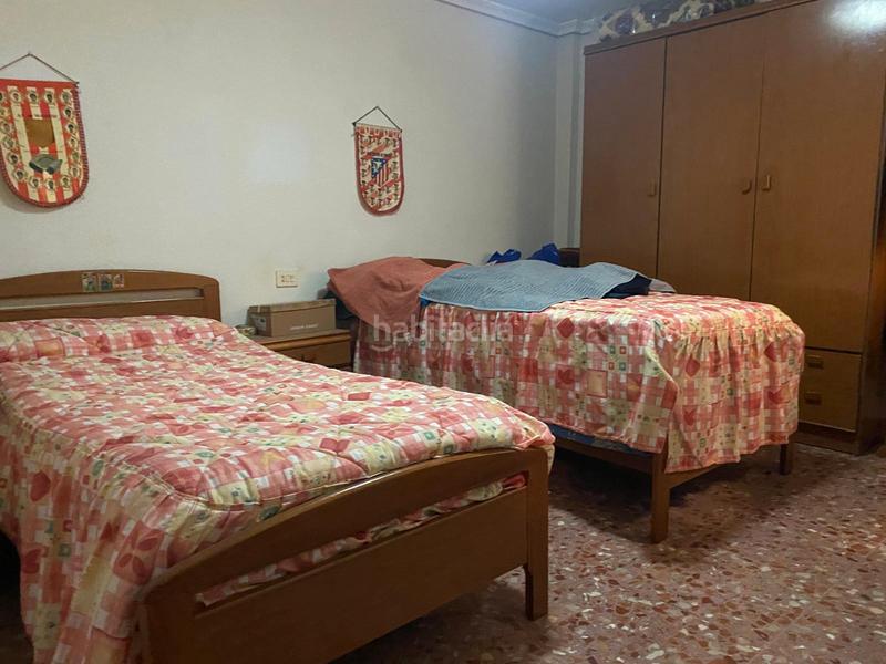 Foto b4a058f2-eeb7-4fbb-bac5-bbd711d07b3f. Casa amb xemeneia a Ciutat del Transport - La Salera Castellón de la Plana