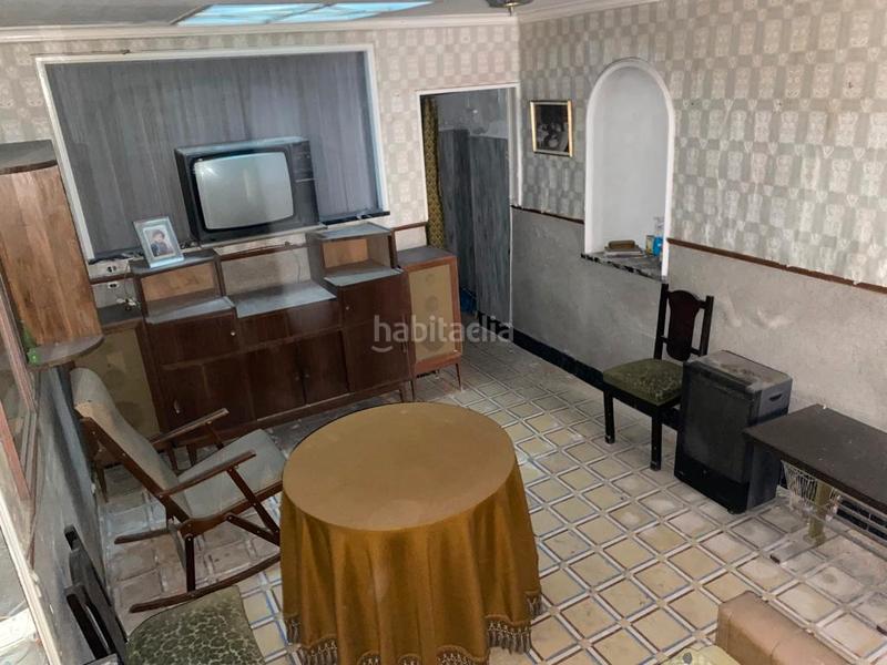 Foto 21aedb65-33e1-4cbc-9a9c-73bc7e18ee80. Maison jumelée dans Plaza Illes Columbretes Castellón de la Plana