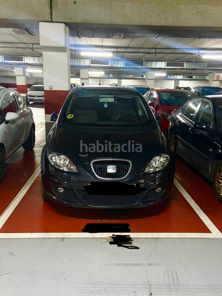 Foto b8d27182-a0b8-4d7d-a1bc-0e1031008064. Parking coche parquing en venta en Llefià Badalona