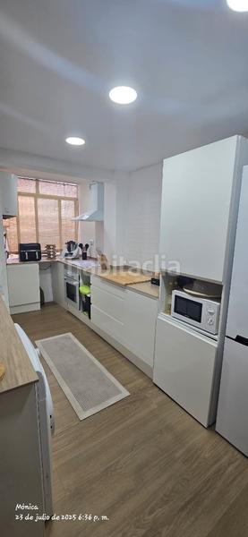 Foto 33c0c50c-26f1-4051-ac3e-dc7c57c5056d. Appartement dans calle vereda del prado 6 dans Cuevas-Ilustración Ciempozuelos