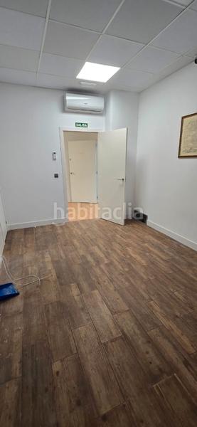 Foto 27aacd41-8b02-4dd8-b6a5-e888f2eb9ccb. Alquiler local comercial en calle el greco 6 local en alquiler 180m2 en Seseña