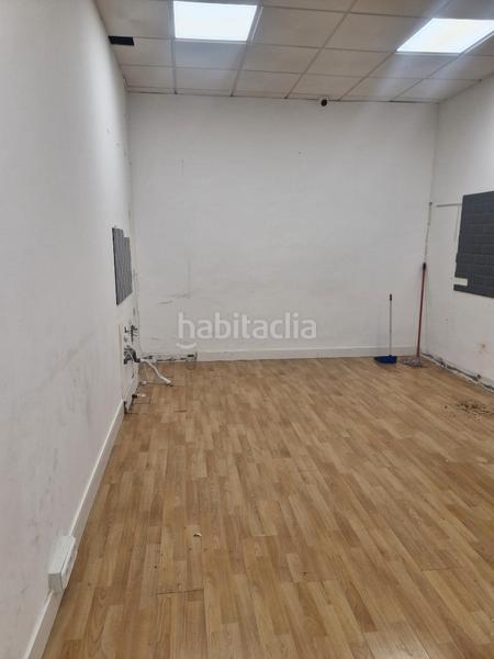 Foto bf4634ae-aa84-4a2e-bc35-dee463e003b7. Alquiler local comercial en calle el greco 6 local en alquiler 180m2 en Seseña