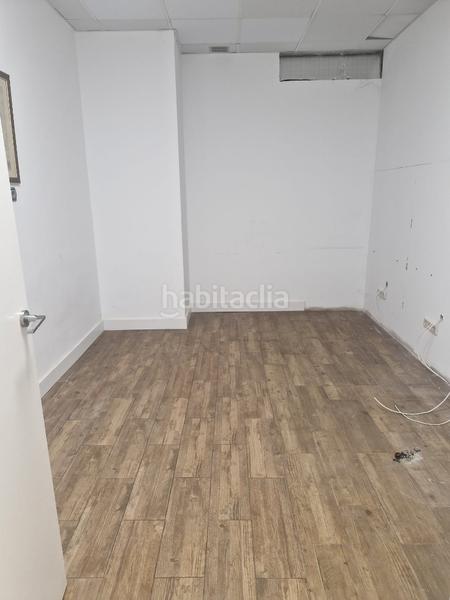 Foto dffd2885-5e18-42d9-b126-ebedecacfb85. Alquiler local comercial en calle el greco 6 local en alquiler 180m2 en Seseña
