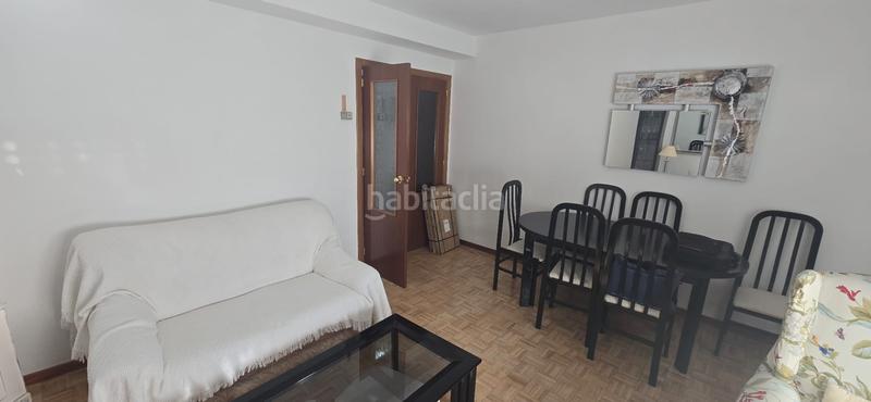 Foto 9492439f-e443-4f2d-8c5d-8c74d9ef2d19. Flat in calle del pozo chico 22 in Centro Valdemoro