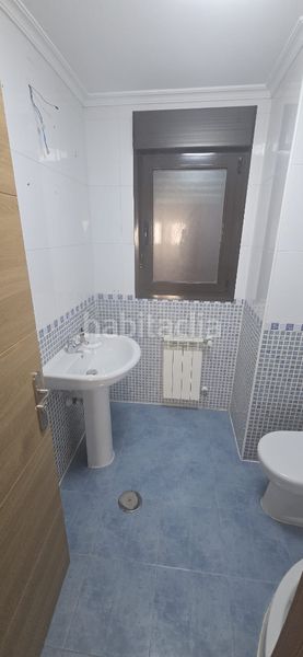 Foto db9b77b0-dd90-4691-8b46-f3dbc5e38b0e. Pis amb calefacció piscina a El Quiñón Seseña