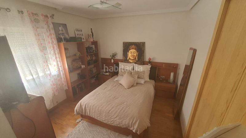 Foto 50c070ce-75f0-4f74-a882-f7c6235fc773. Chalet con riscaldamento piscina in Barcience