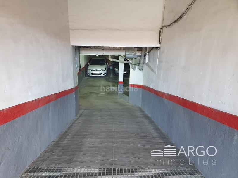 Foto 0c8bfaf0-310f-4e95-8c25-f2784d2ef620. Parking coche en Sarrià Barcelona