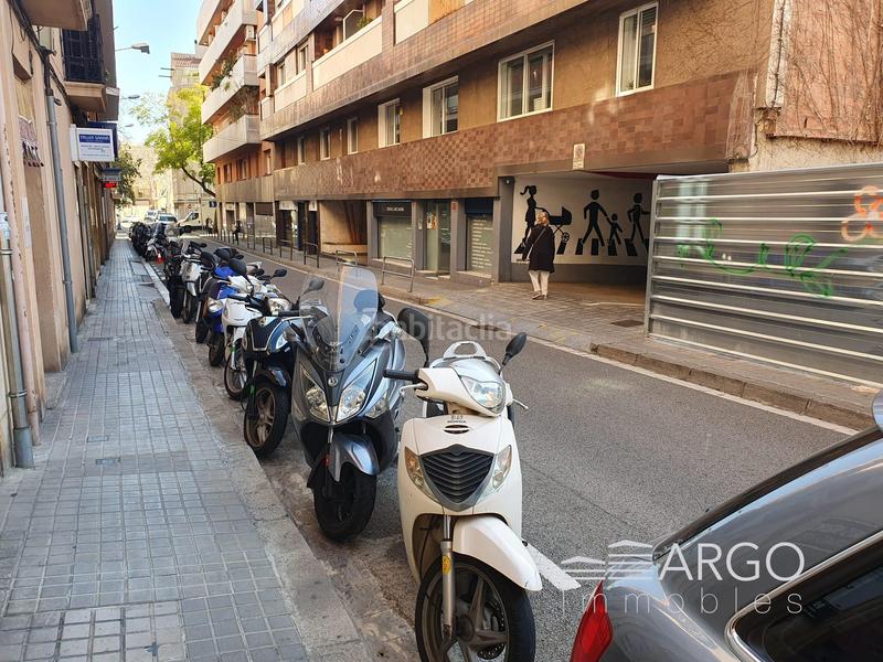 Foto f9a4cddd-d23f-427b-9618-3462095fc0bb. Parking coche en Sarrià Barcelona