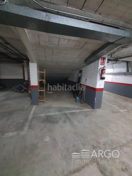 Foto fef803e1-4607-4c85-9777-96d817a4c2f9. Parking coche en Sarrià Barcelona
