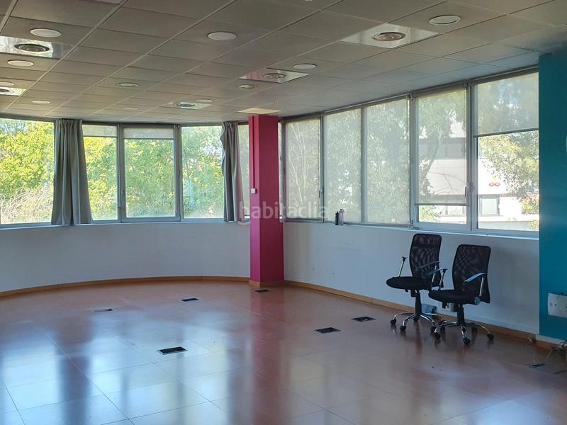 Foto 34c92035-fec7-4f8d-8e39-34cea11fb319. Alquiler oficina magnifica oficina de 190 mts. en Sant Cugat del Vallès