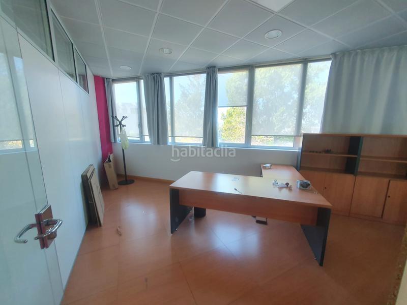 Foto 9823cef7-2cc9-4e94-b49b-e159bb54776c. Alquiler oficina magnifica oficina de 190 mts. en Sant Cugat del Vallès