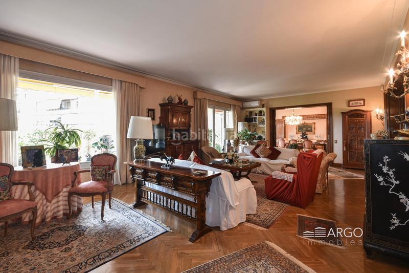 Foto c4df1fef-1a8a-41f6-a868-68b3dc91b734. Appartement avec cheminée chauffage dans Sant Gervasi - Galvany Barcelona