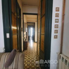 Casa  Carrer de jaume piquet. Finca de tres viviendas en sarria-barcelona