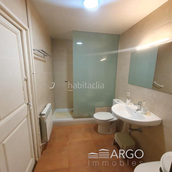 Foto f53940bf-7f68-485f-9d7c-01df35b0b191. Casa finca de tres viviendas en sarria- en Sarrià Barcelona