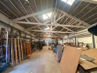 Bâtiment à usage industriel  Carrer de dolors almeda i roig. Nave industrial en el polígono industrial almeda – cornellà de l