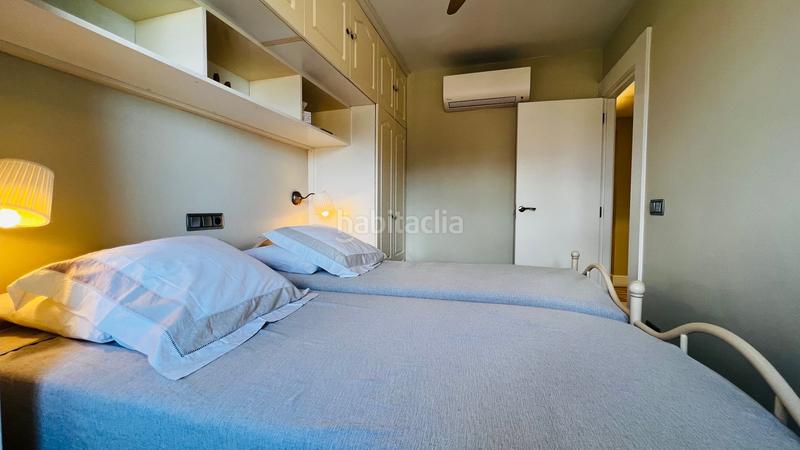 Foto 92531dd4-a13c-43a1-a7bf-4616799e118b. Apartamento  en primera línea de mar en la Playa Levante en Benidorm