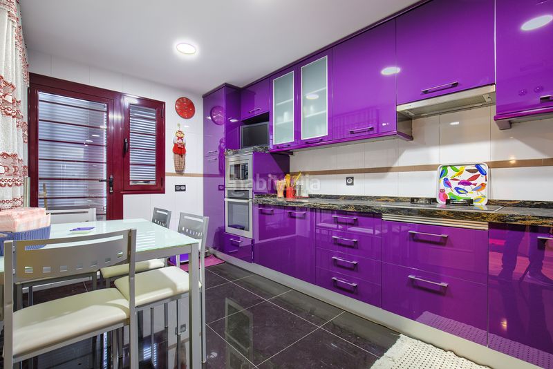 Foto 219c4f77-0f7c-4e85-8a6d-f9ce47153126. Alquiler chalet en El Bercial Getafe