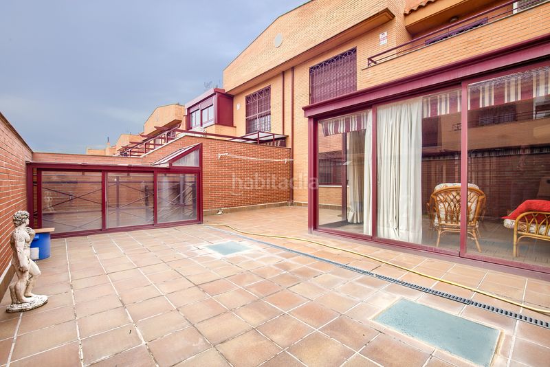 Foto 6ea5b9eb-4c89-467b-b165-a1d53859c26b. Alquiler chalet en El Bercial Getafe