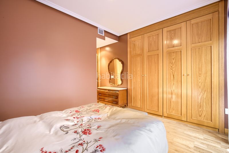 Foto 9e07523f-cb54-466e-a642-a91c4315aec4. Alquiler chalet en El Bercial Getafe