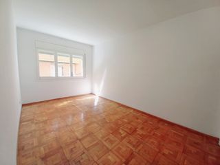 Pis  Carrer del sagrat cor. Piso junto plaça de sarrià