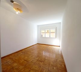 Pis  Carrer del sagrat cor. Piso junto plaça de sarrià