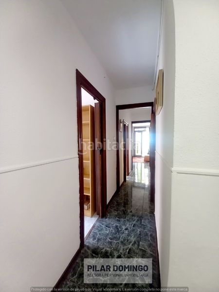 Foto f3adea52-afb0-4c6b-85e8-20b56307823e. Pis a Raval Barcelona