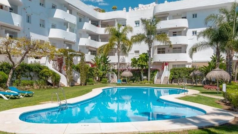 Foto 7a27fba6-14e3-4fa4-9d96-27361d3a490d. Rent apartment in principe alfonso hohenloh in La Carolina - Guadalpín Marbella