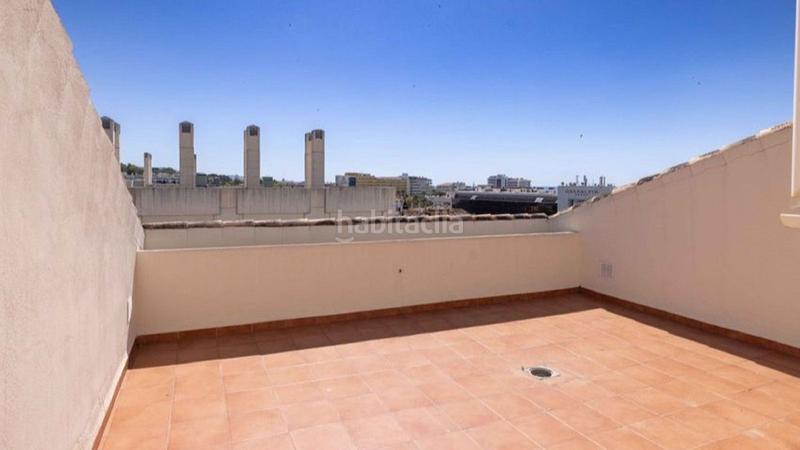 Foto 2241e4cf-5e99-43fc-861e-130b1ade14e5. Attico con parcheggio piscina in La Carolina - Guadalpín Marbella