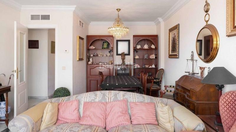 Foto c3782a94-d724-40c3-9646-974202ee1697. Attico con parcheggio piscina in La Carolina - Guadalpín Marbella