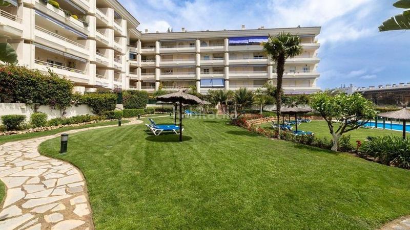 Foto ede618f5-f7b5-4859-ad91-2c5cad86a176. Attico con parcheggio piscina in La Carolina - Guadalpín Marbella