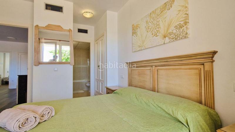 Foto 51bf9ecc-79fd-44bf-b971-fc640f3dd6d3. Appartement in calle bendalid 10 in La Concha - Resina Golf Estepona