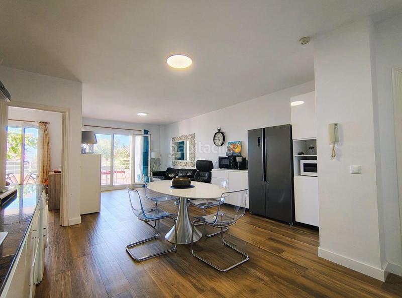 Foto 92a1574f-034b-4ce3-ade0-3ad568ecf6c9. Appartement in calle bendalid 10 in La Concha - Resina Golf Estepona