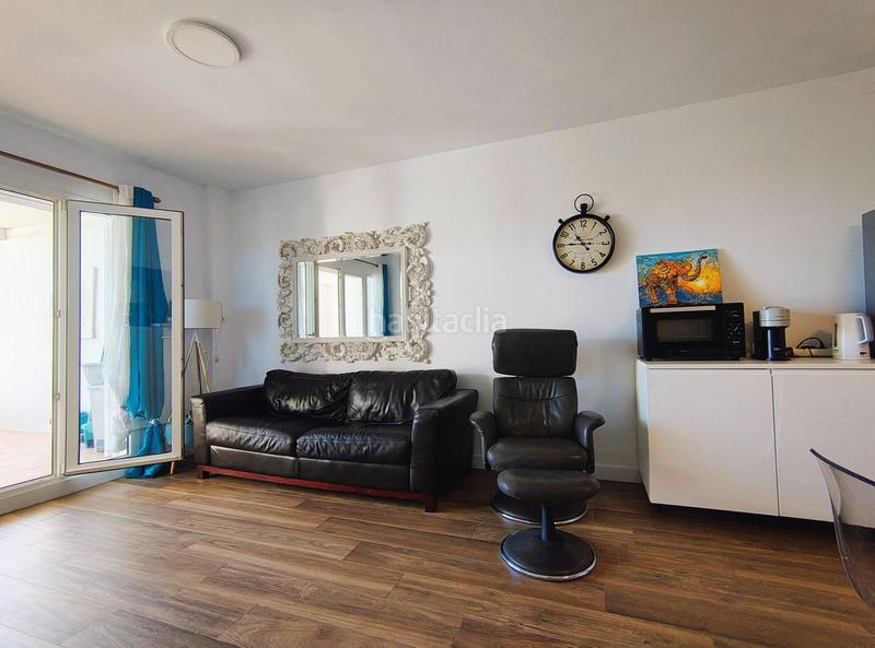 Foto b9b2e45a-537a-4756-a65f-1e0ac75e819c. Appartement in calle bendalid 10 in La Concha - Resina Golf Estepona