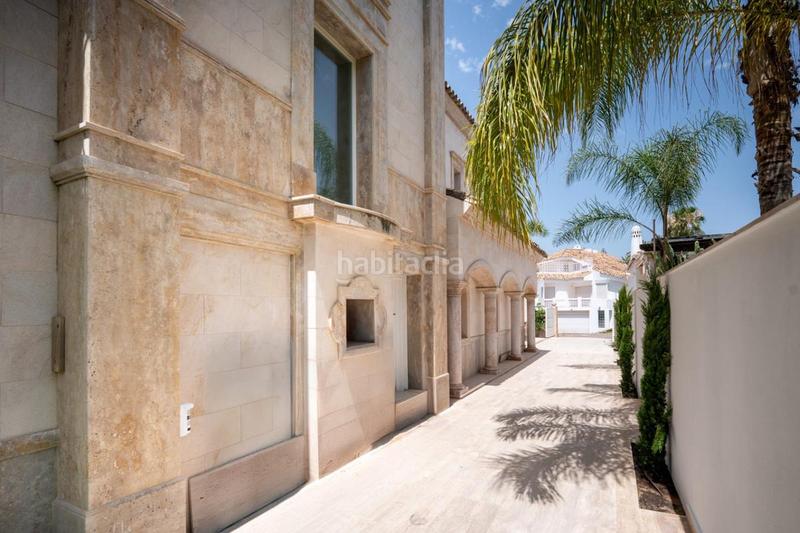 Foto c379bcb2-67b4-4f21-ba87-f13d5a461d2c. Chalet con parcheggio piscina in Los Monteros Marbella
