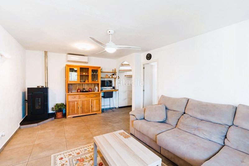 Foto 059a401c-3f3f-45fe-82c2-71ceb7560c7a. Casa adossada amb aparcament piscina a Los Llanos Estepona